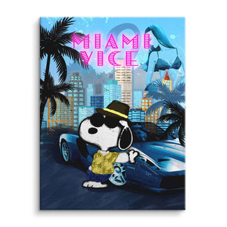 Comic Hund im Miami Vice Stil vor Sportwagen, Palmen und Skyline, bunte Pop Art Leinwand
