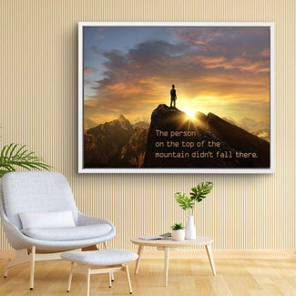 Leinwandbild mit Sonnenuntergang, Person auf Berggipfel, englischem Motivationsspruch, Wohnzimmer-Deko