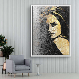 Modernes Wandbild mit goldener und schwarzer Frauen-Silhouette im Wohnzimmer