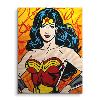 Pop Art Wandbild einer starken Frau mit dunklen Haaren auf orangefarbenem Hintergrund