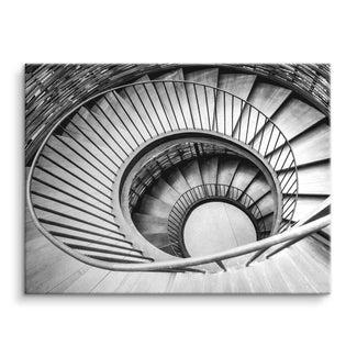 Schwarz-weiß Wandbild mit kunstvoller, spiralförmiger Wendeltreppe und moderner Architektur