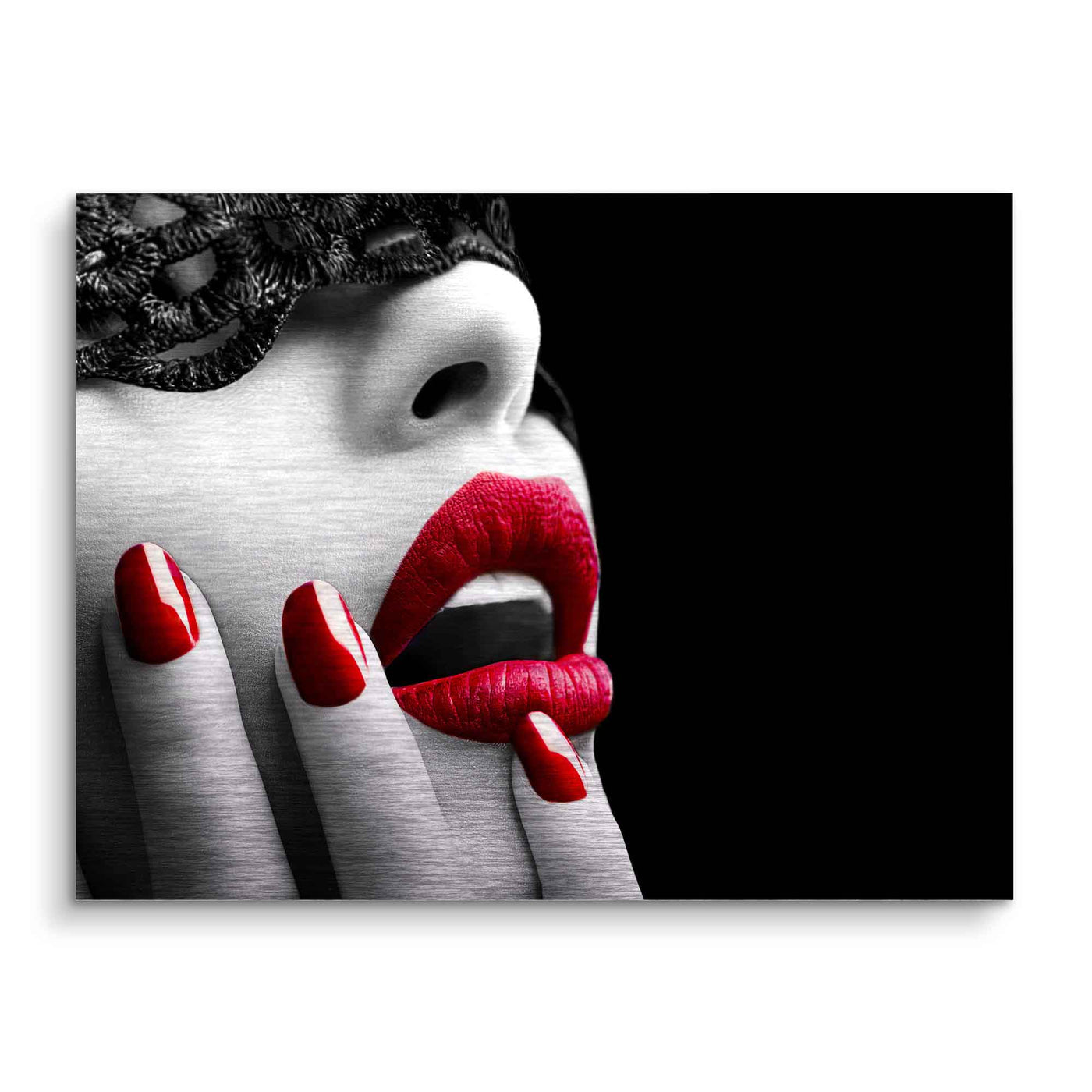 Red lips and nails