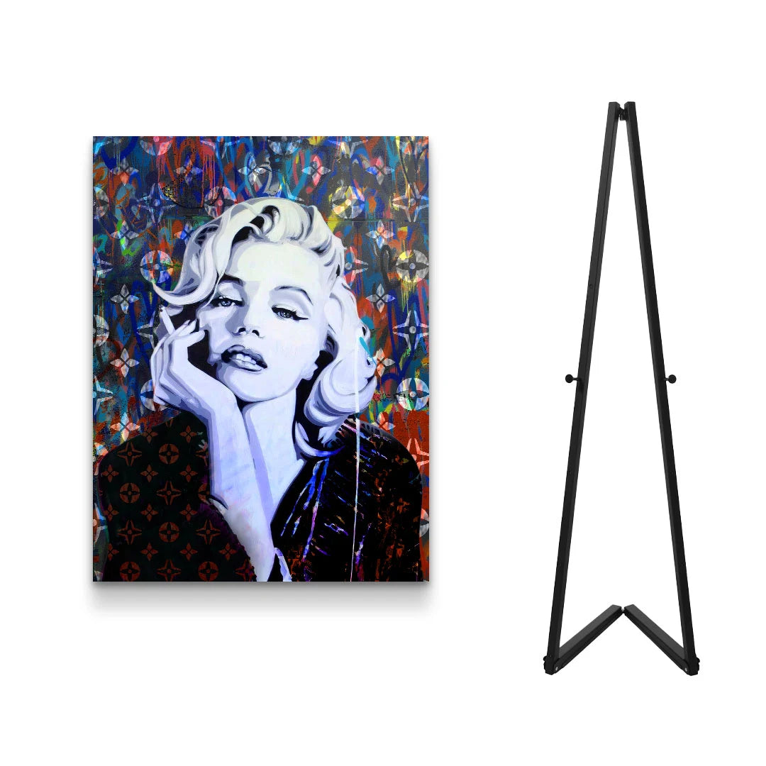 Marilyn with easel