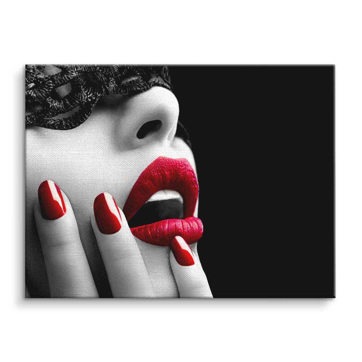 Red lips and nails