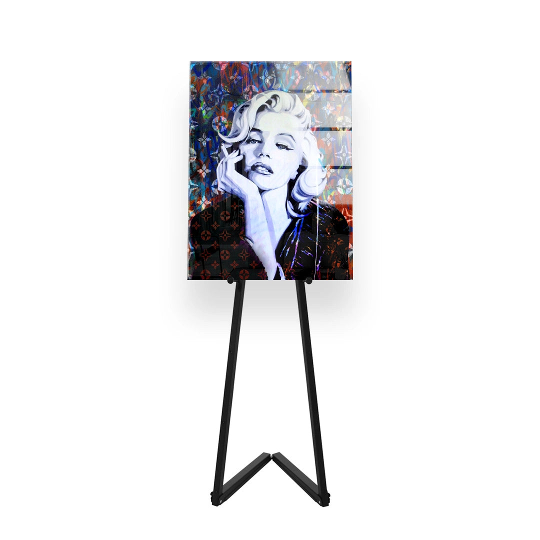 Marilyn avec un chevalet